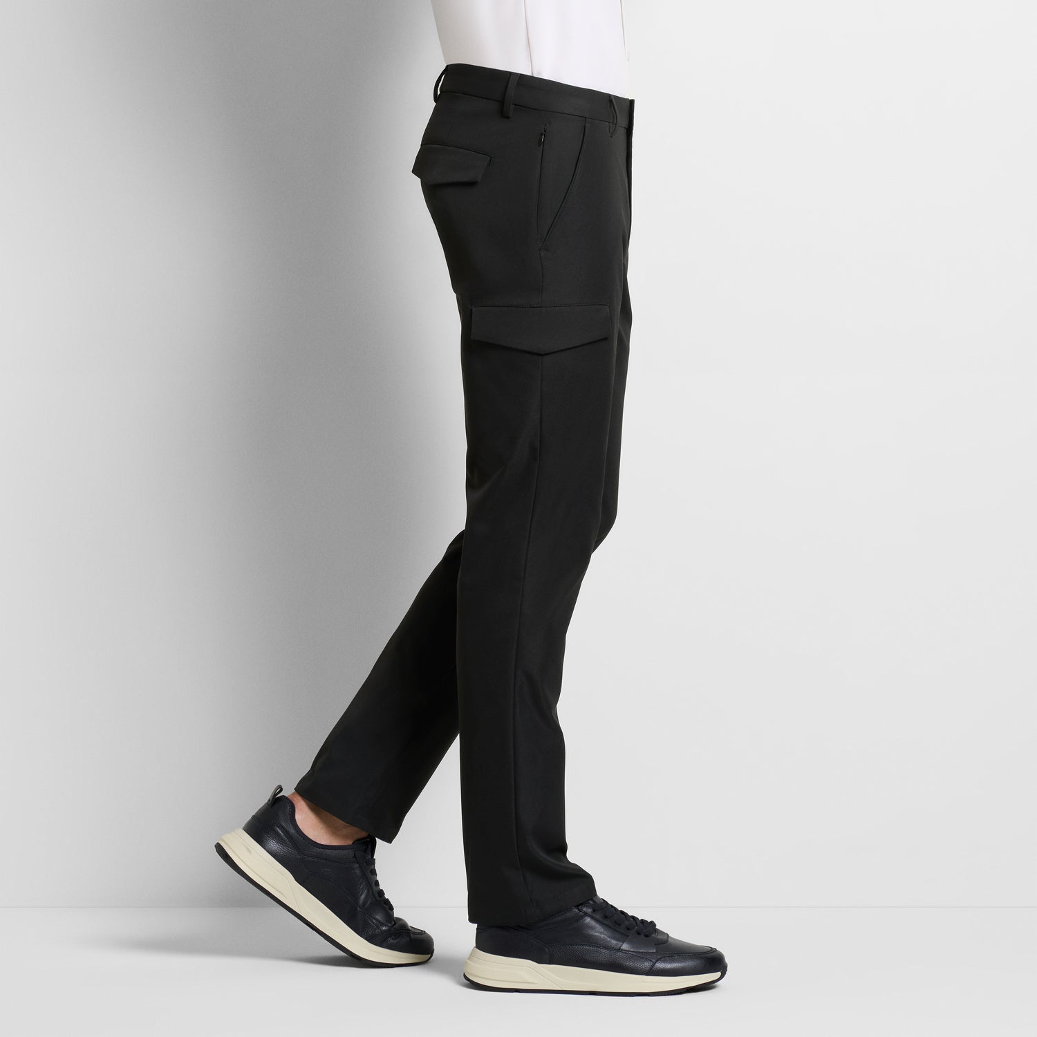 Performance Cargo – Straight Leg Pant