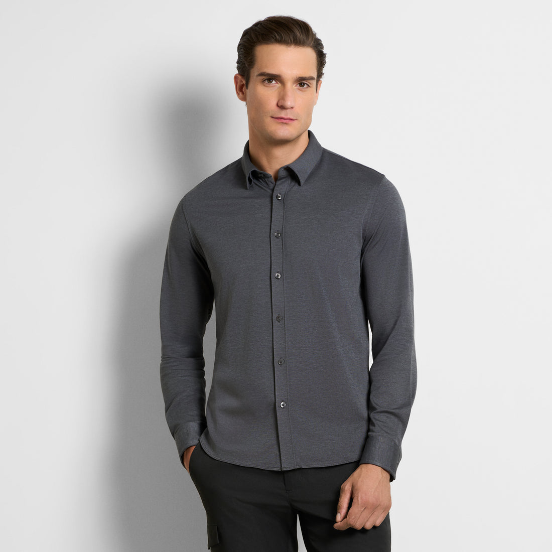 Performance Knit Long Sleeve Solid Button Up Top – Slim Fit