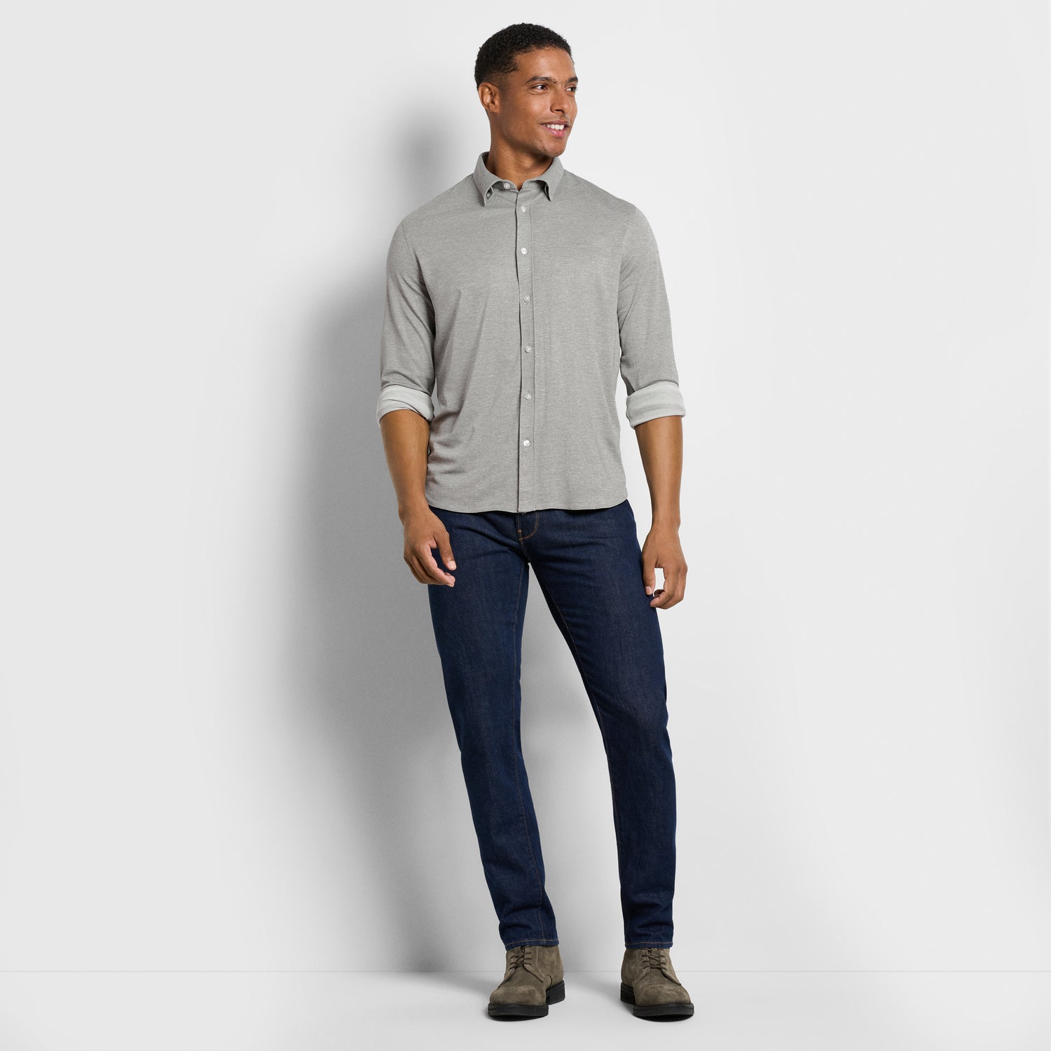 Performance Knit Long Sleeve Solid Button Up Top – Regular Fit