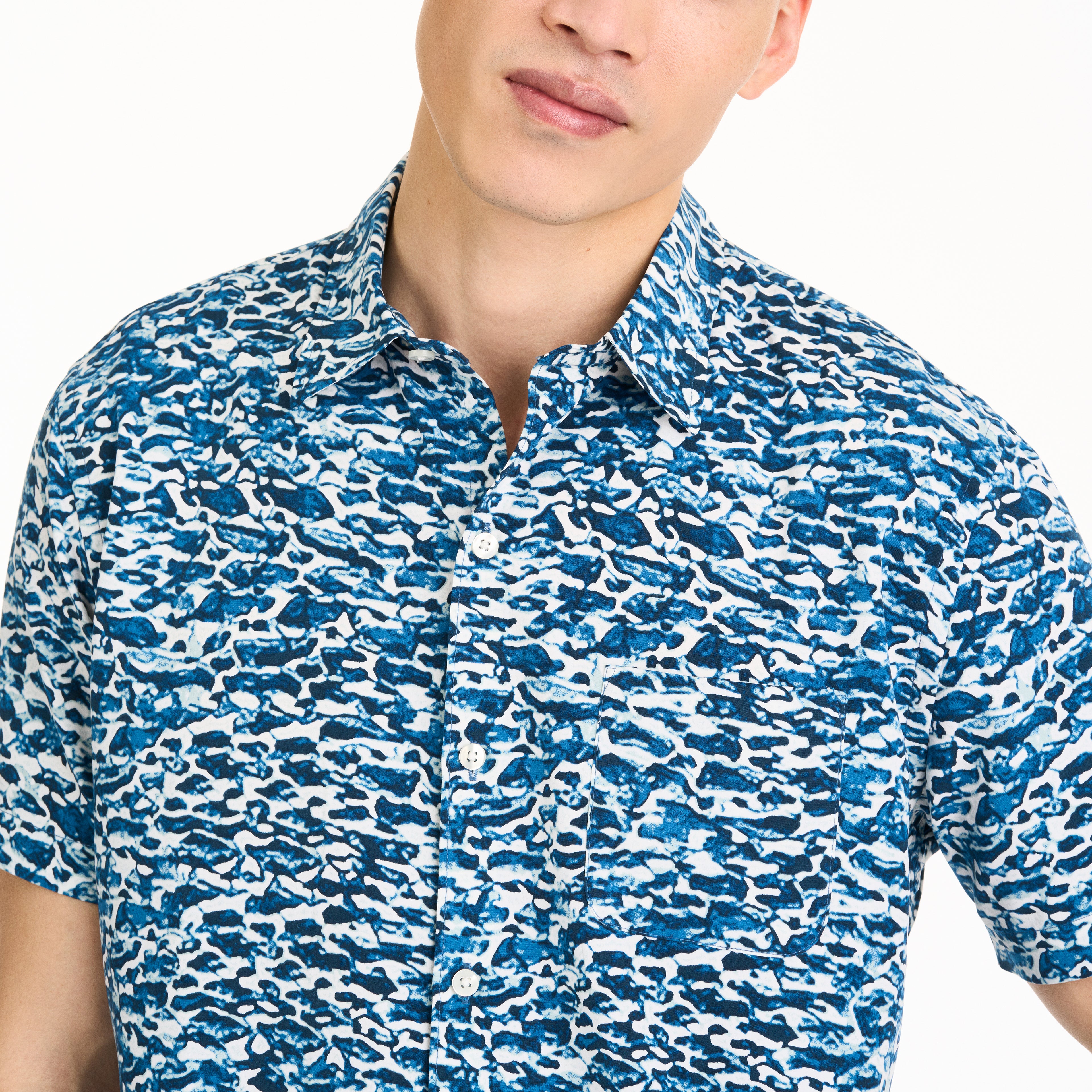 Weekend Waves Print Woven Short Sleeve Camp Shirt - Regular Fit – Van Heusen
