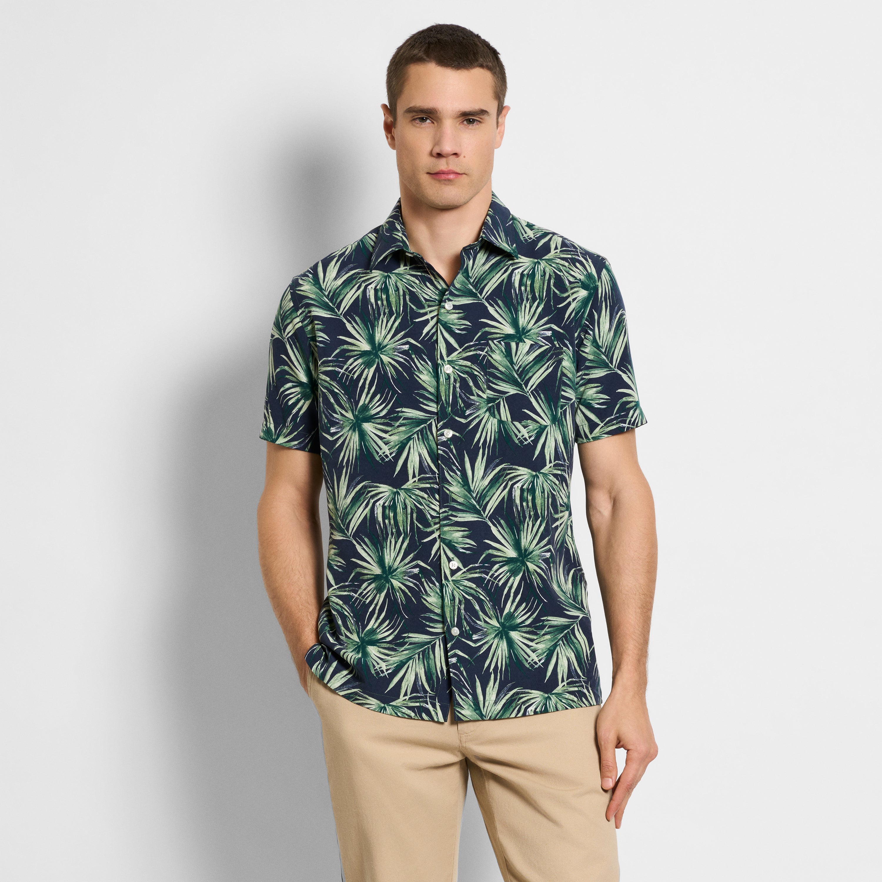 Weekend Short Sleeve Camp Palm Print Shirt - Regular Fit – Van Heusen