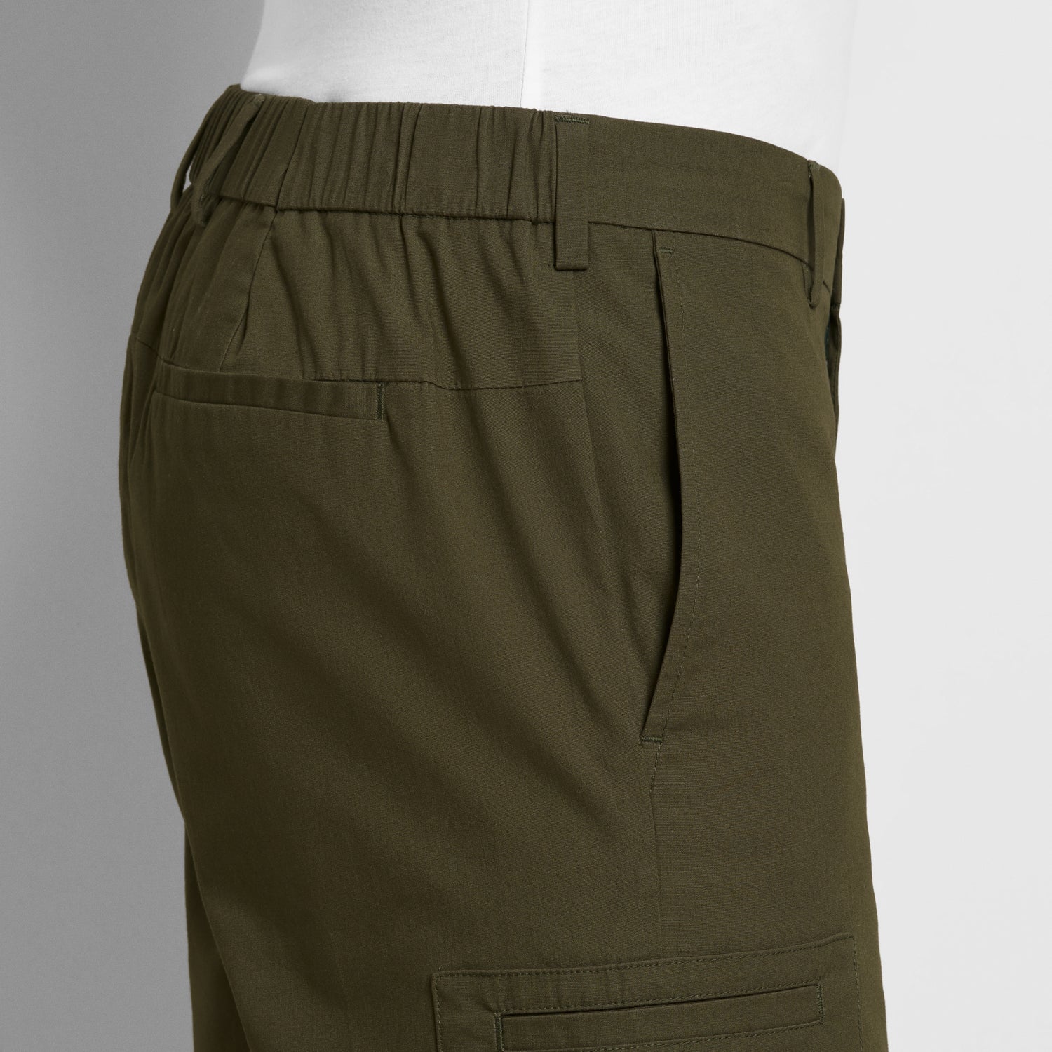 Cotton Poplin Cargo Short - Straight Fit