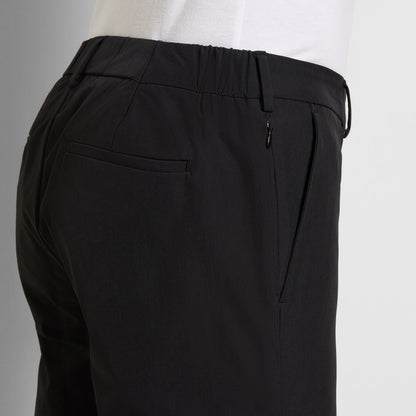 Performance Short - Straight Fit